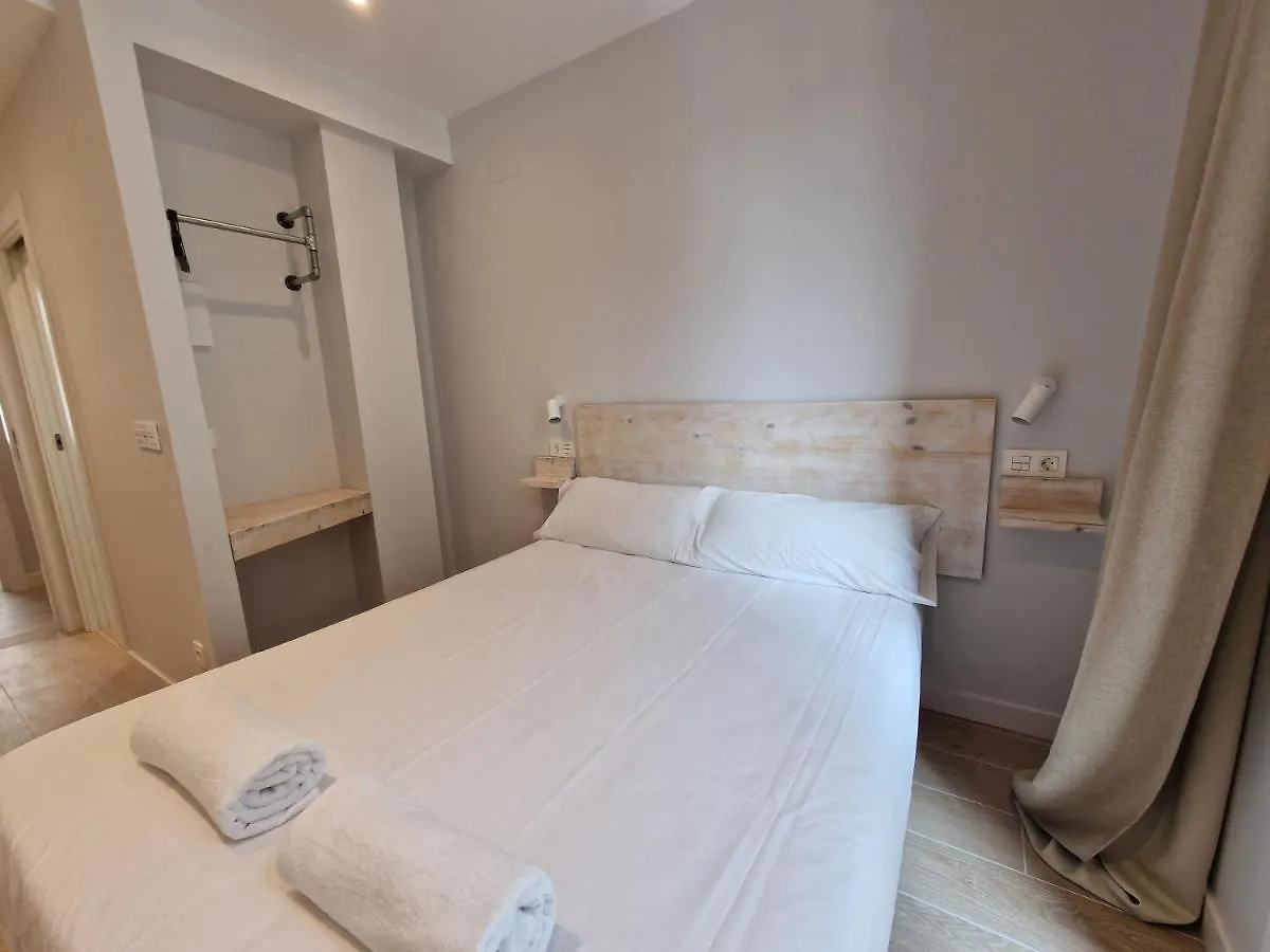 Beach Break Guesthouse San Sebastian Spain