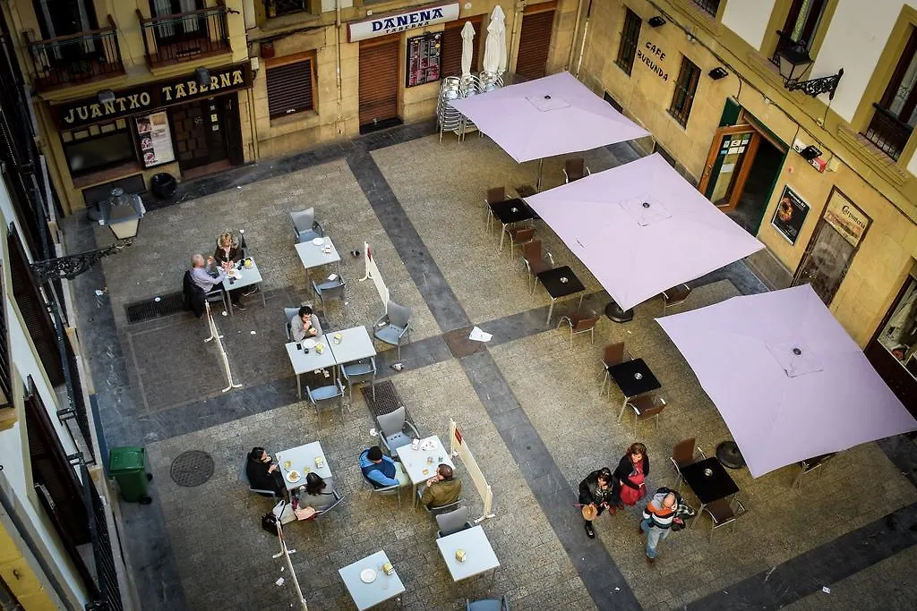 Guest house Beach Break Guesthouse San Sebastian Spain